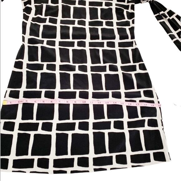 A/X Armani Exchange Black & White Windowpane Print Embellished Shoulder Dress, 2 - Picture 7 of 10